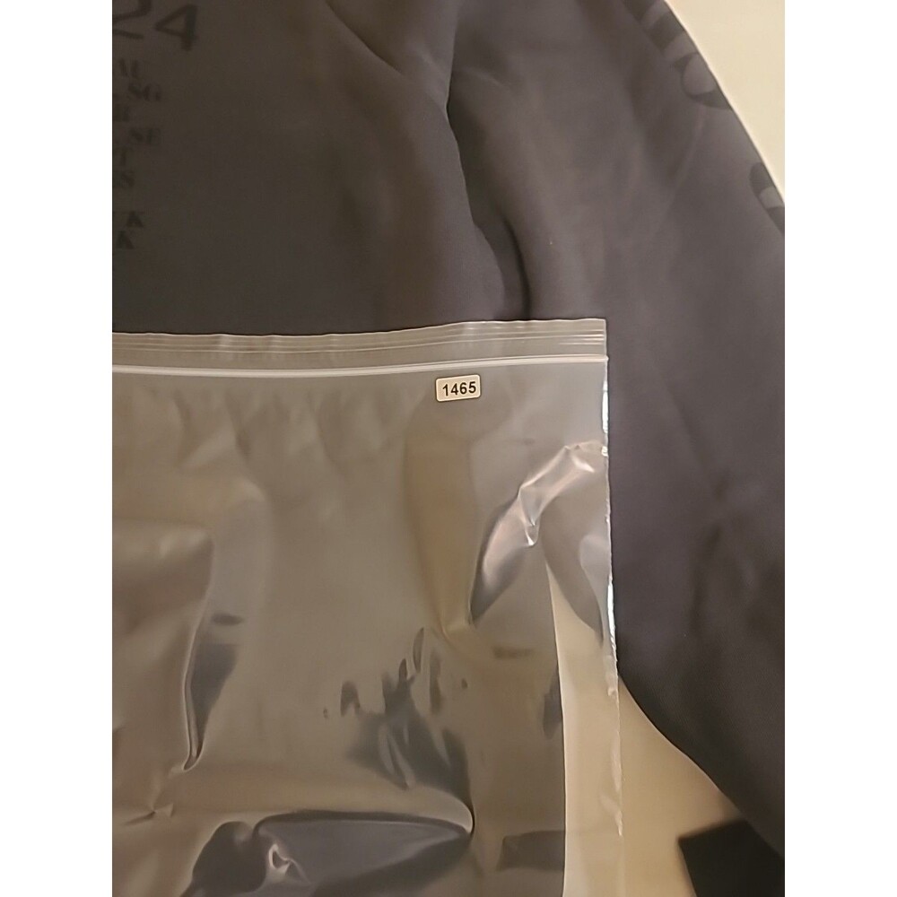 Taylor Swift Eras Tour Exclusive US Dates Hoodie grey dark Swiftie SIze 2XL - Picture 10 of 10